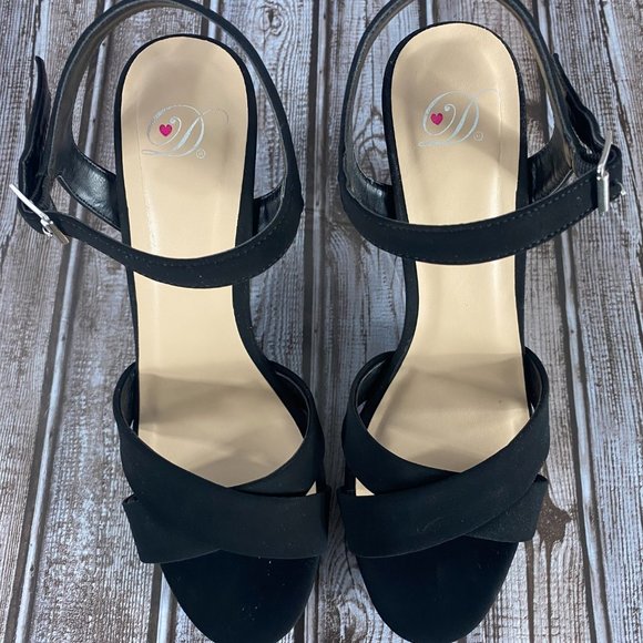 Delicious | Platform Heels - Picture 10 of 15